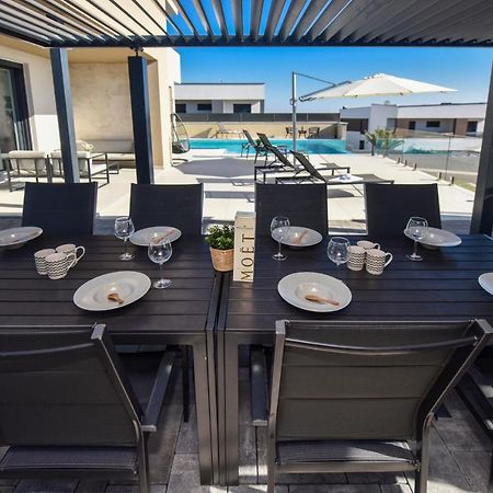 נובליה Villa Sara - Private Infinity Pool מראה חיצוני תמונה