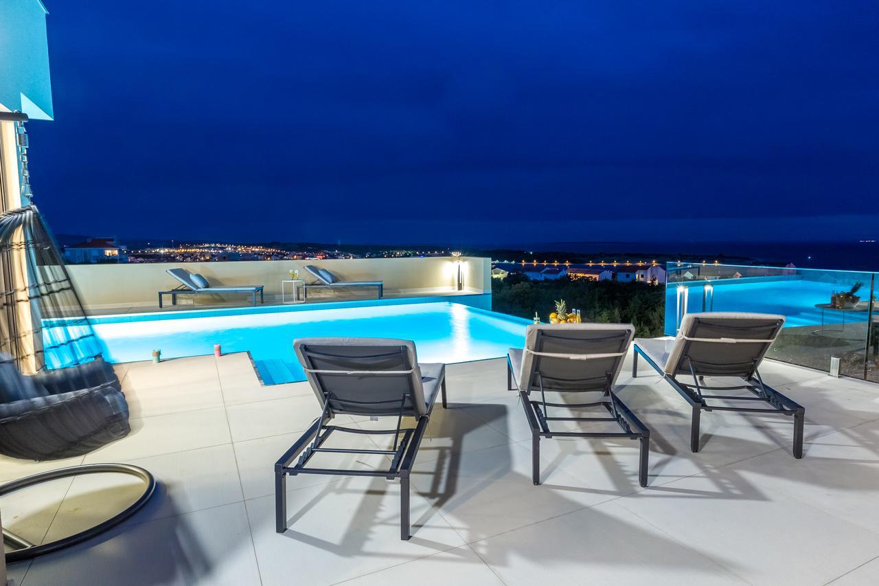 נובליה Villa Sara - Private Infinity Pool מראה חיצוני תמונה